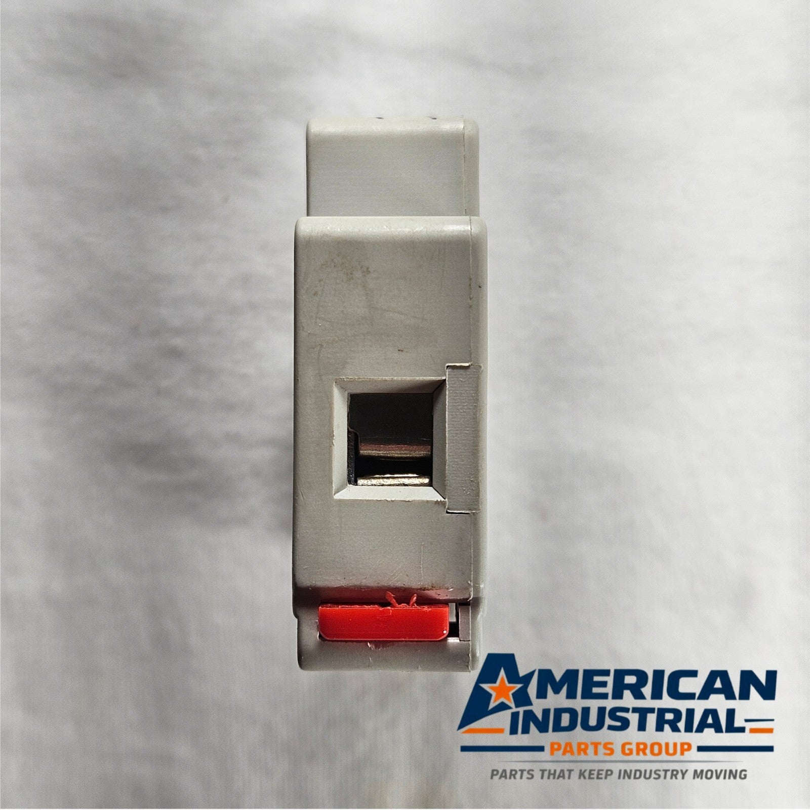 Littelfuse POWR-SAFE 600V 30A Class CC fuse holder for industrial electrical panels and MRO applications