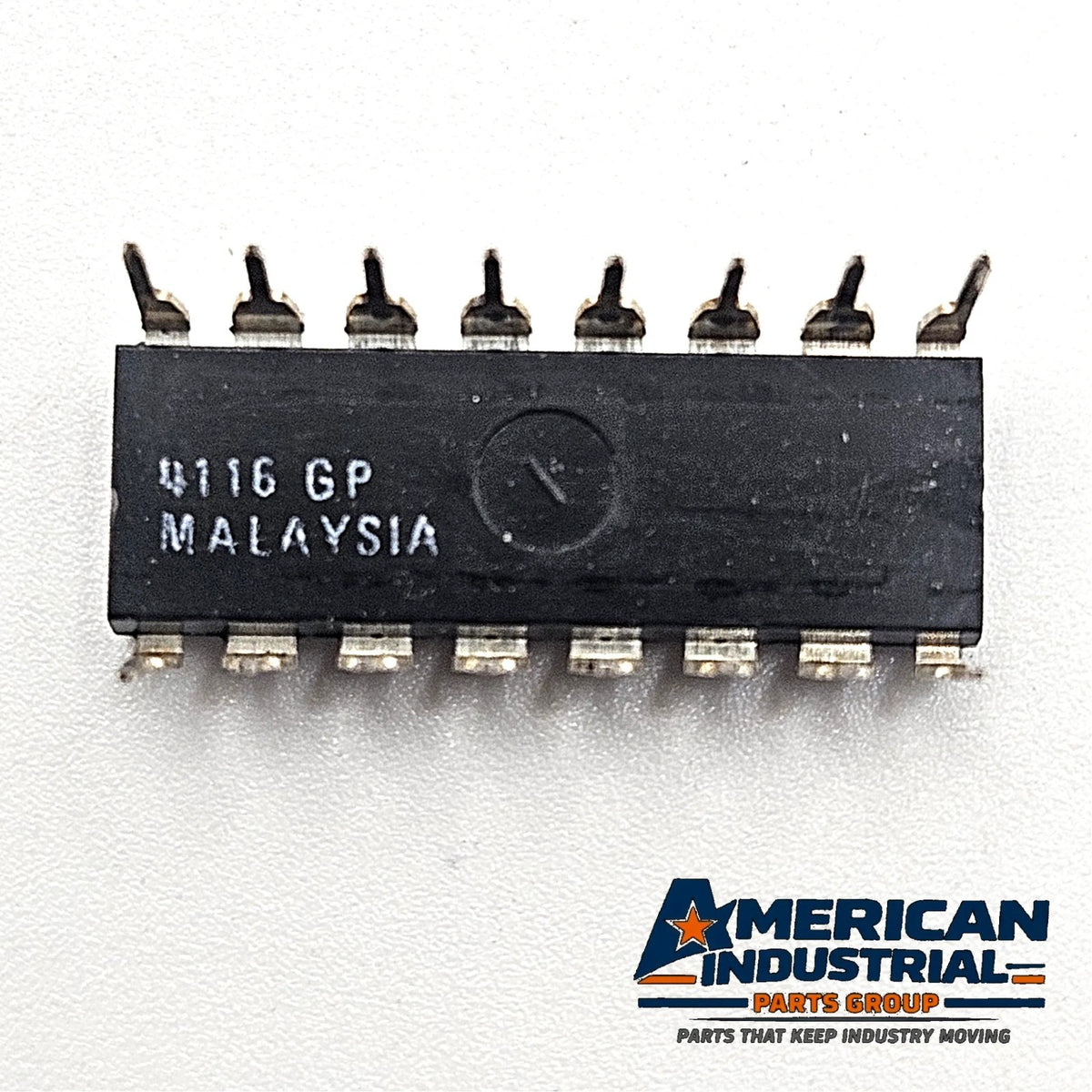 Lot of 10 Mostek MK4116N-2GP 16Kx1 150ns dynamic RAM vintage ICs in plastic DIP-16 packages for retro computer and legacy electronics repair