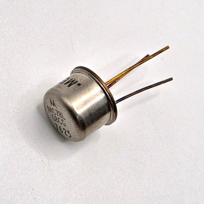Motorola MC78L08CG 78L08 voltage regulator 8V 100mA TO-39 metal can gold leads for test equipment repair from American Industrial Parts Group