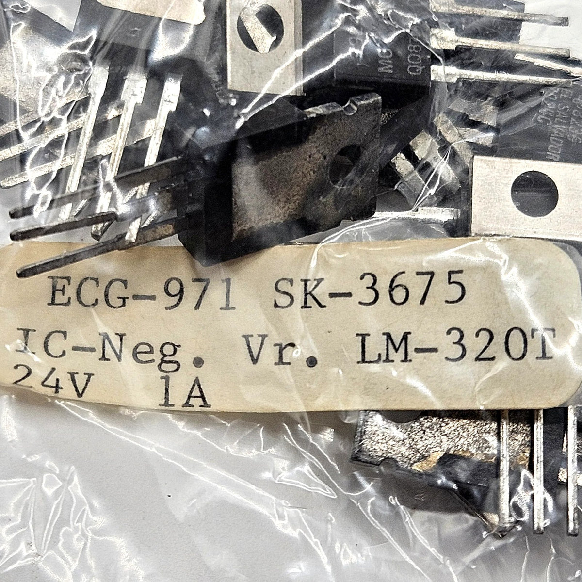 Motorola MC7924CT ECG-971 -24V 1A negative voltage regulator TO-220 for power supply repair from American Industrial Parts Group
