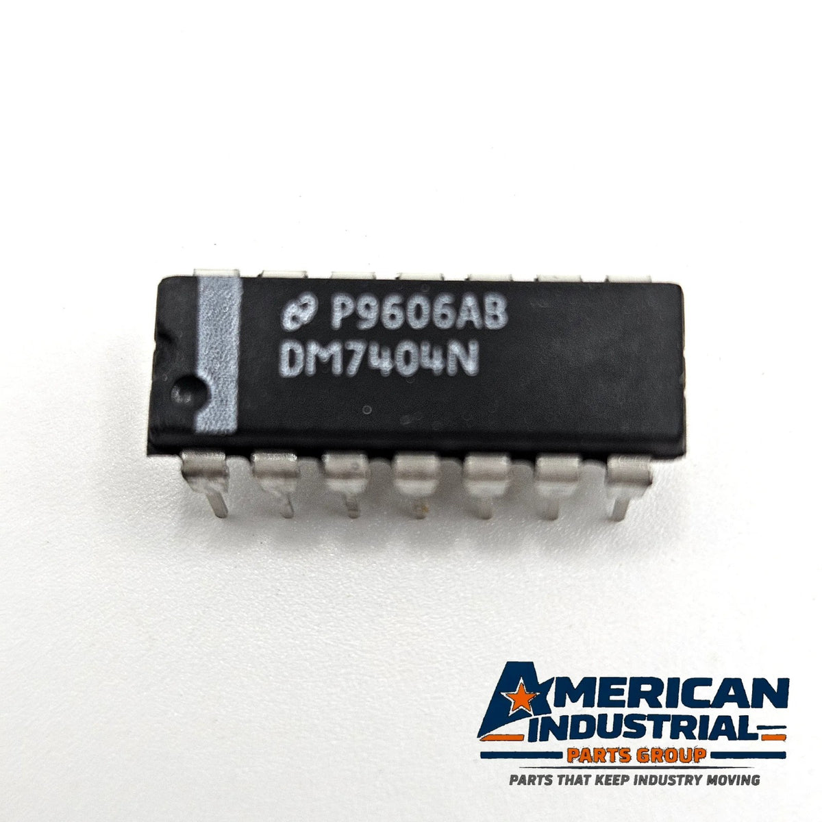 National Semiconductor DM7404N hex inverter TTL DIP-14 vintage new old stock for legacy logic repair