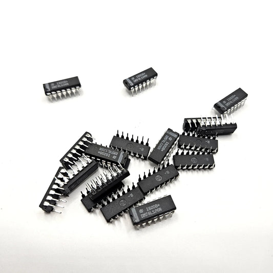 Lot of 10 National Semiconductor DM74LS26N quad 2-input open collector NAND gates DIP-14 vintage new old stock for legacy logic repair
