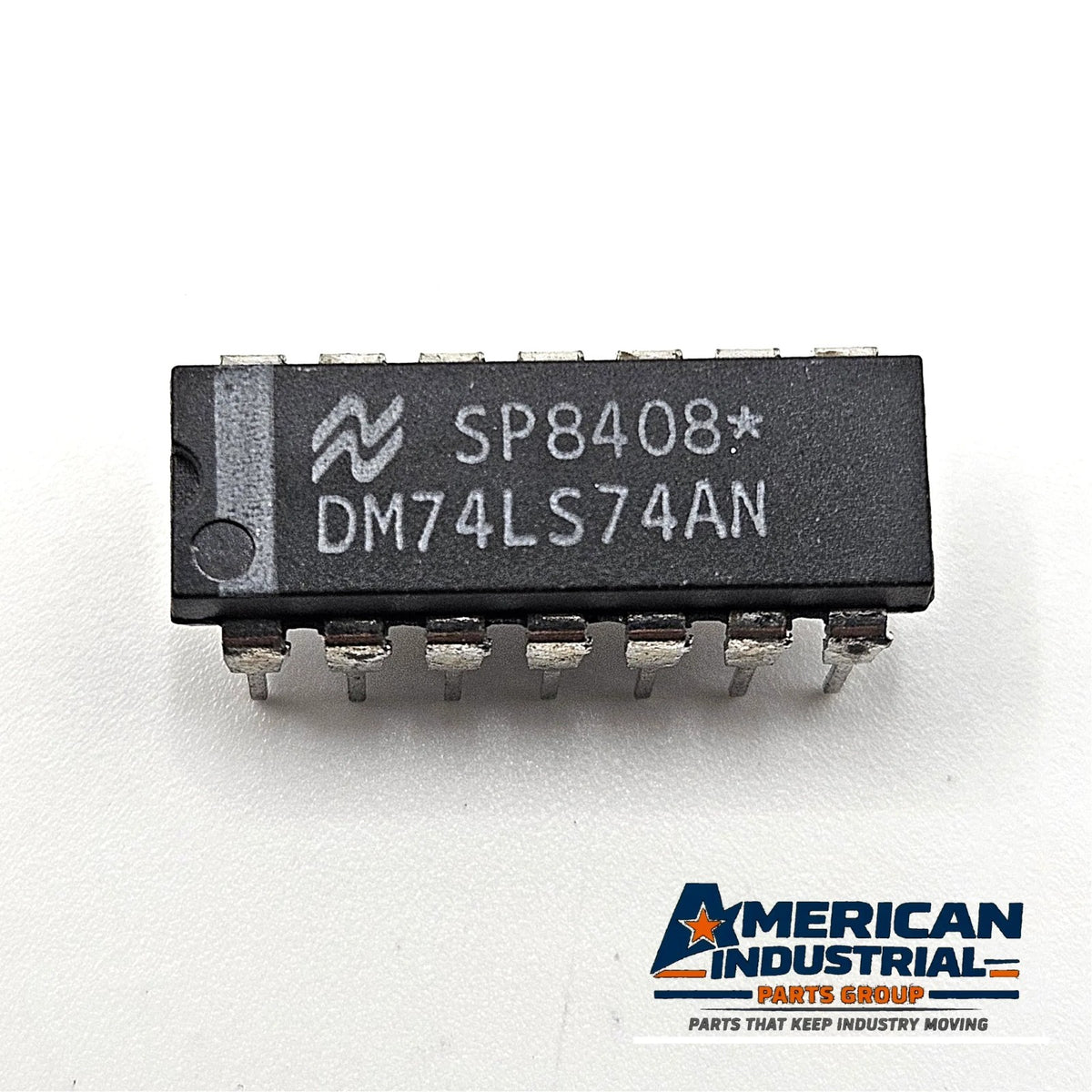 Lot of 10 National Semiconductor DM74LS74AN dual D flip-flops 14-pin DIP for vintage electronics repair and TTL logic circuits