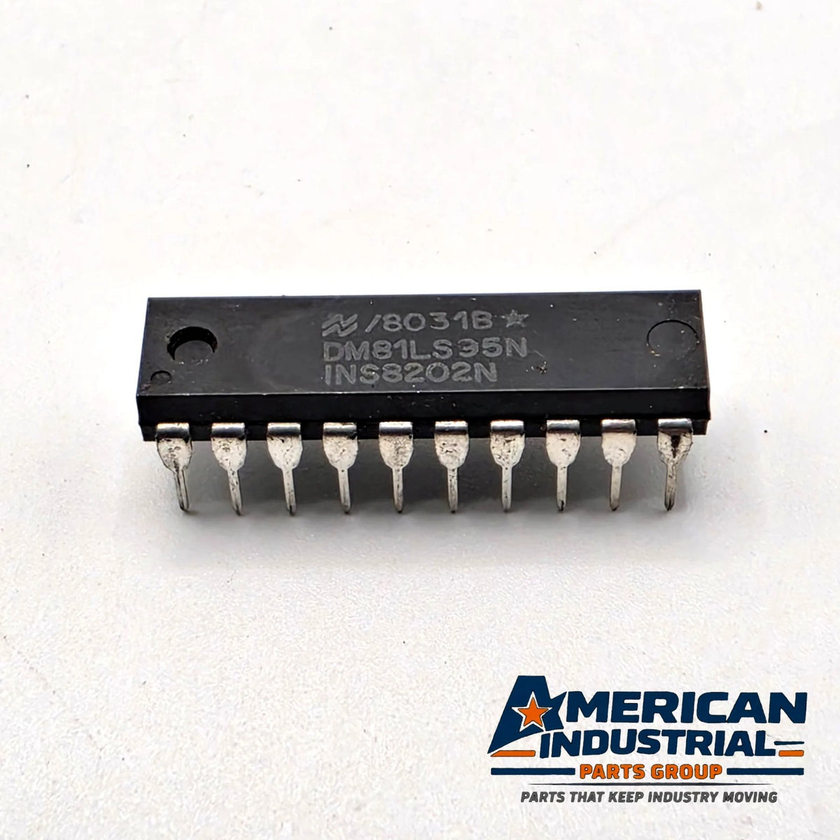 National Semiconductor DM81LS95N INS8202N octal tri-state buffer IC 20-pin DIP 1980 from American Industrial Parts Group
