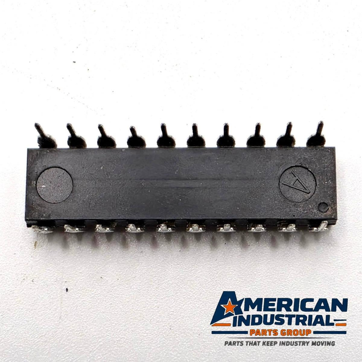 National Semiconductor DM81LS95N INS8202N octal tri-state buffer IC 20-pin DIP 1980 from American Industrial Parts Group