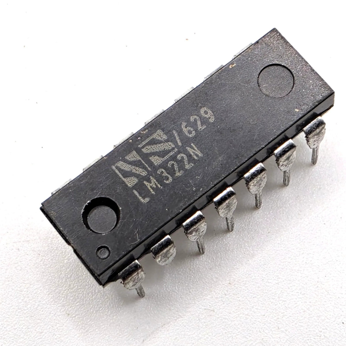 National Semiconductor LM322N precision timer IC 14-pin DIP 1976 for vintage equipment repair from American Industrial Parts Group