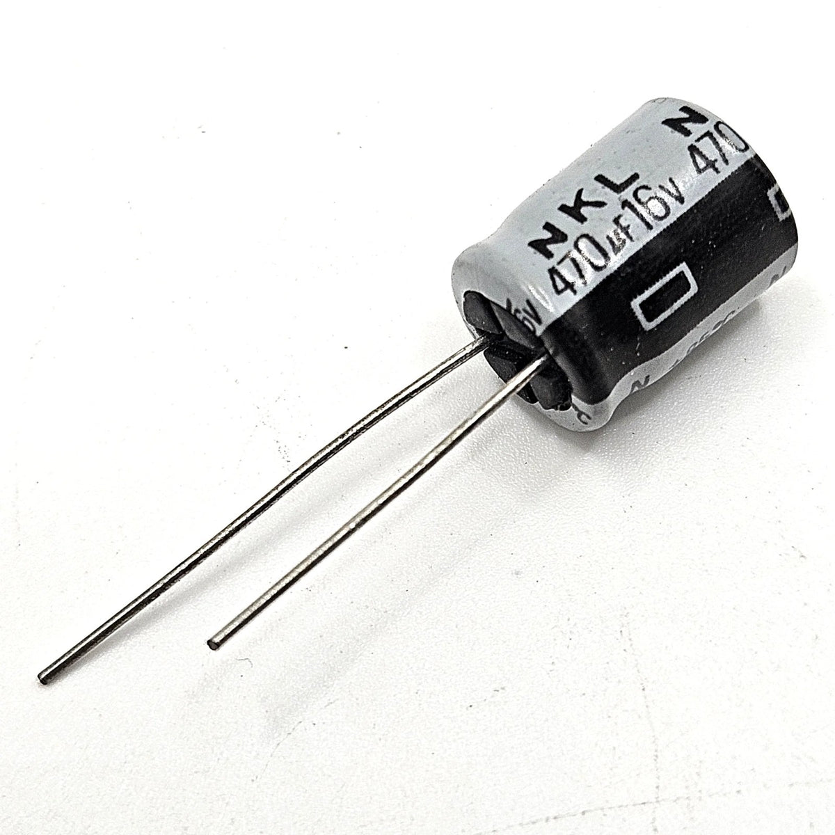 Lot of 10 Nichicon KL series 470uF 16V 85C radial aluminum electrolytic capacitors for power supply, audio, and circuit board repair