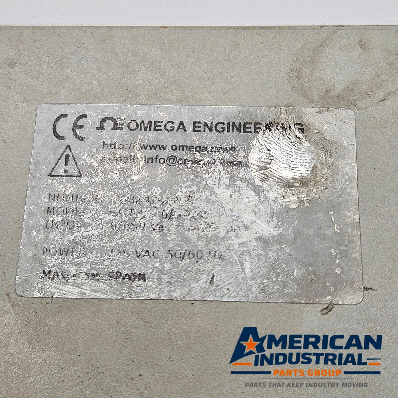 Omega CCT-08 current signal conditioner 115VAC 4-20mA output for industrial automation and process control applications