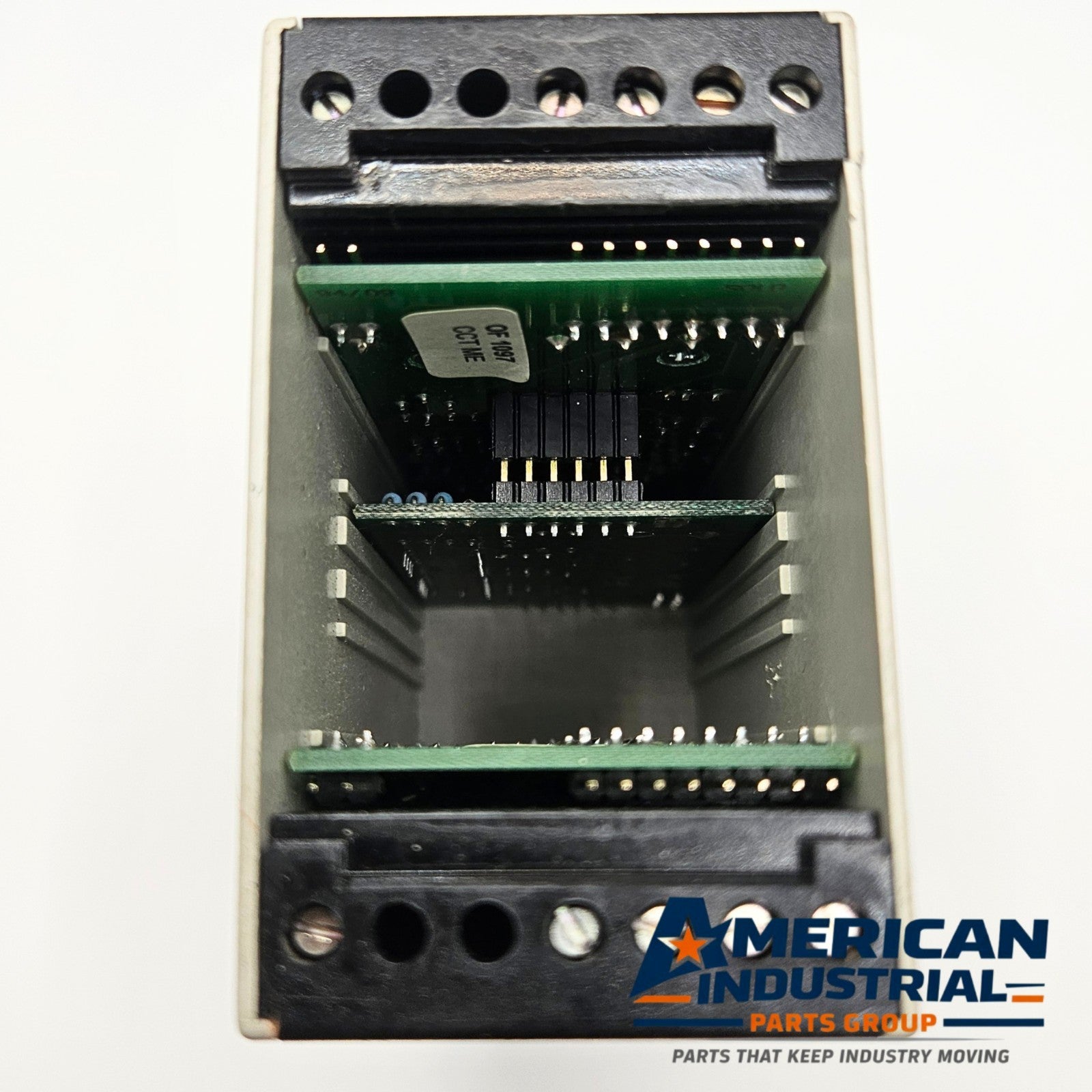 Omega CCT-08 current signal conditioner 115VAC 4-20mA output for industrial automation and process control applications