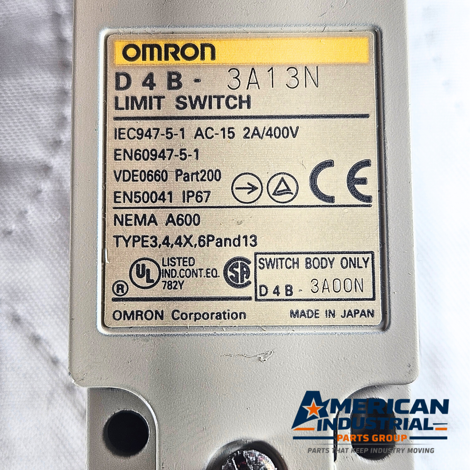 Omron D4B-3A13N limit switch roller lever IP67 for industrial automation and machine safety applications