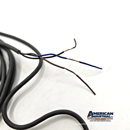 Omron E2E-CR8C1 inductive proximity sensor 0.8mm NPN normally open 10-30VDC for industrial metal detection