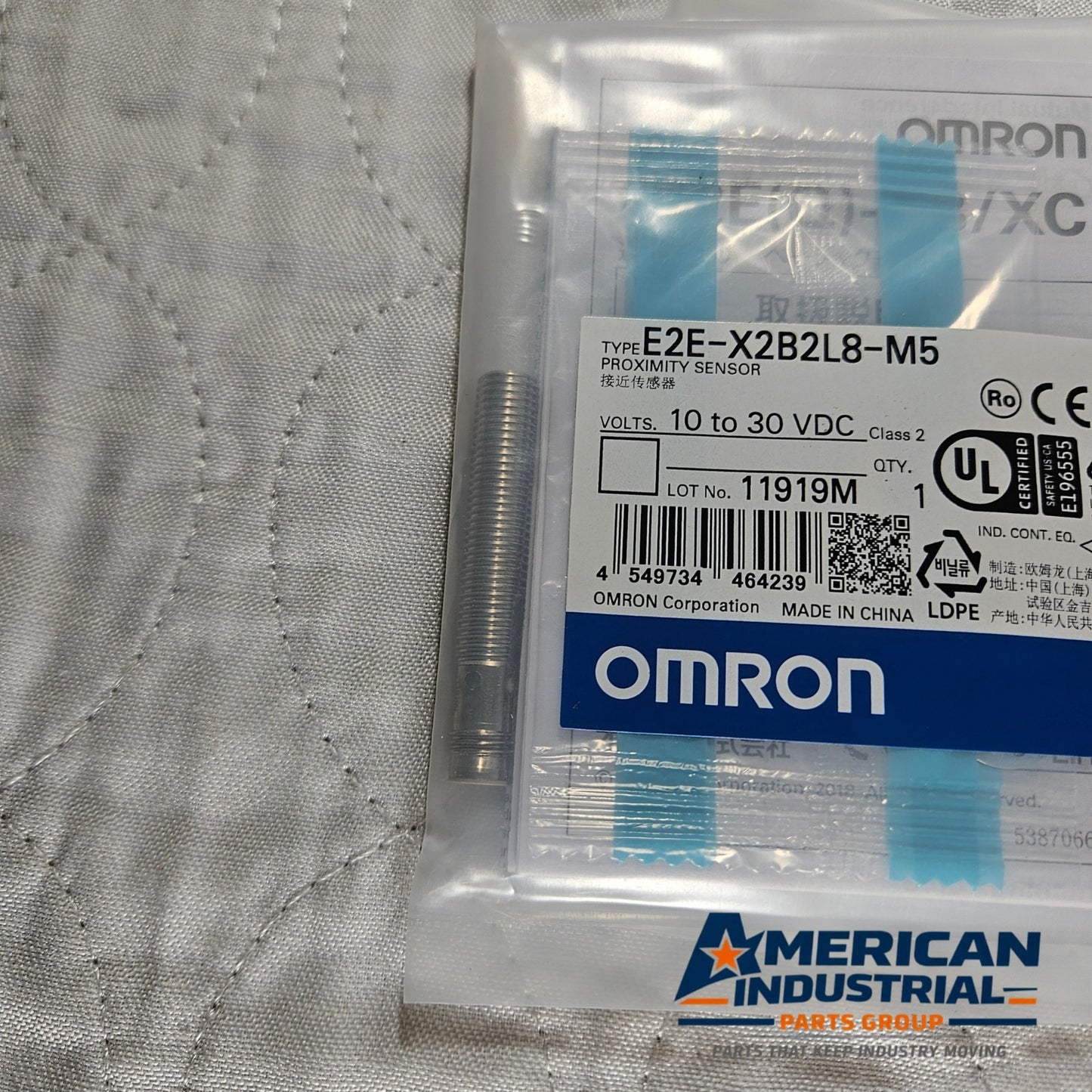 Omron E2E-X2B2L8-M5 inductive proximity sensor PNP NC 0-2mm 10-30VDC M8 for industrial automation systems