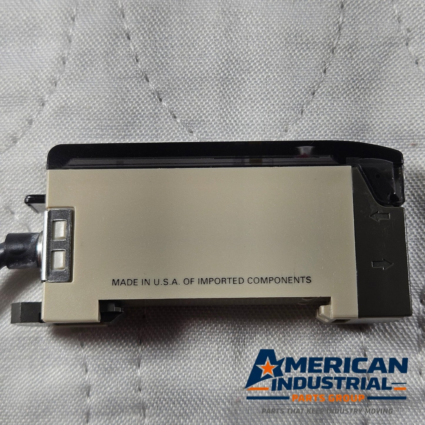 Omron E3X-A11 fiber optic amplifier sensor 10-30VDC for industrial automation and machine sensing applications
