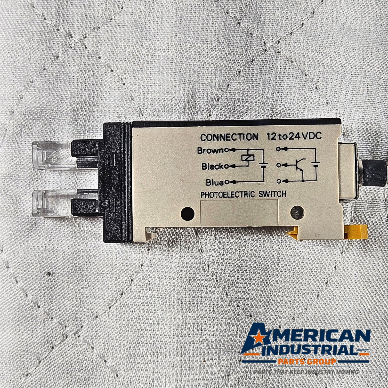 Omron E3XR-GM5RE4 fiber optic amplifier 12-24VDC for industrial automation and photoelectric sensing applications