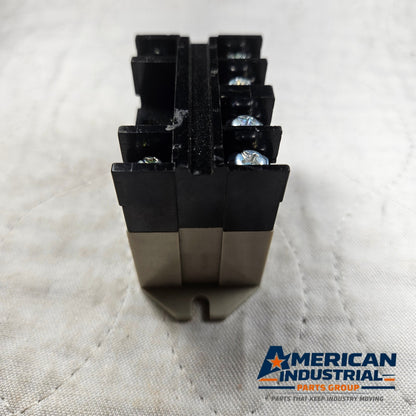 Omron G7L-2A-BUBJ-CB power relay 200-240VAC coil 25A for industrial control panels and automation systems