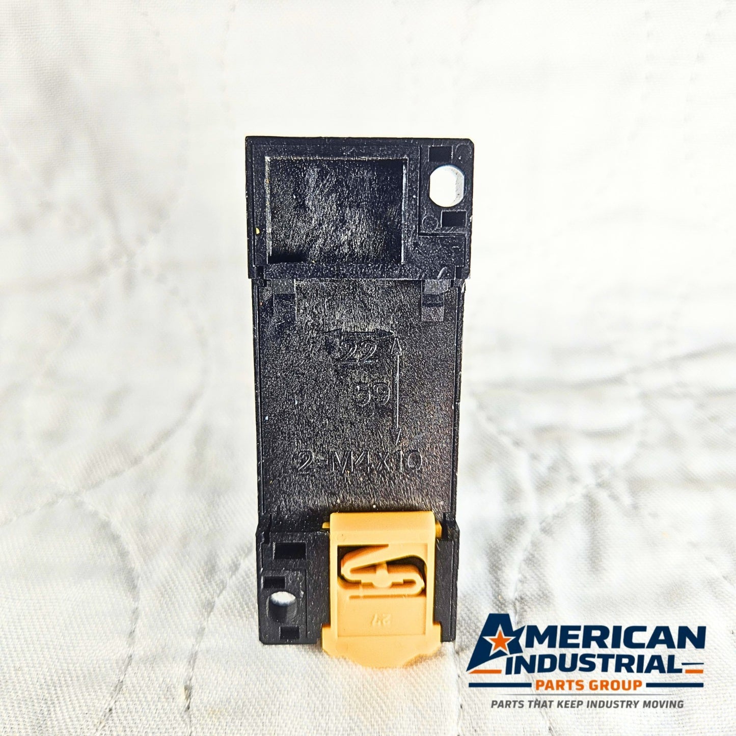 Omron PYXC-A1 industrial relay 5A 250VAC/DC with base for industrial control panels and automation systems
