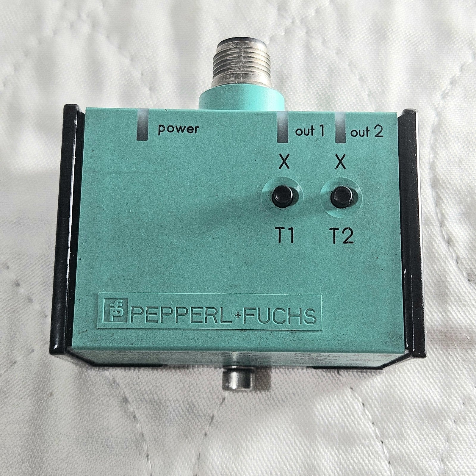 Pepperl and Fuchs INX360D-F99-U2E2-V15 inclination sensor for industrial automation and MRO positioning applications. American Industrial Parts Group.