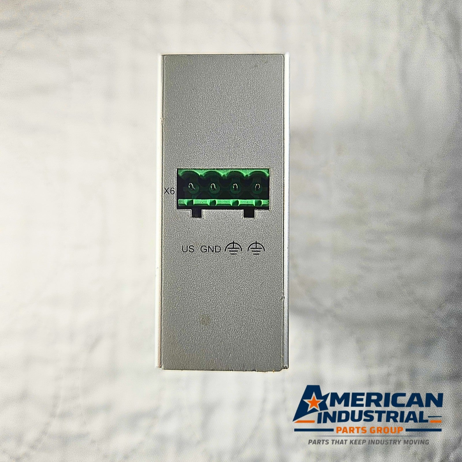 Phoenix Contact FL SFN 5TX port detail. American Industrial Parts Group.
