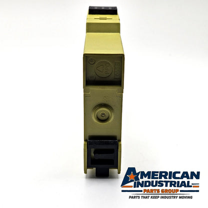 Pilz 777301 PNOZ X2.8P safety relay 24VAC/DC 3 N/O 1 N/C for E-STOP and safety gate monitoring in industrial machinery