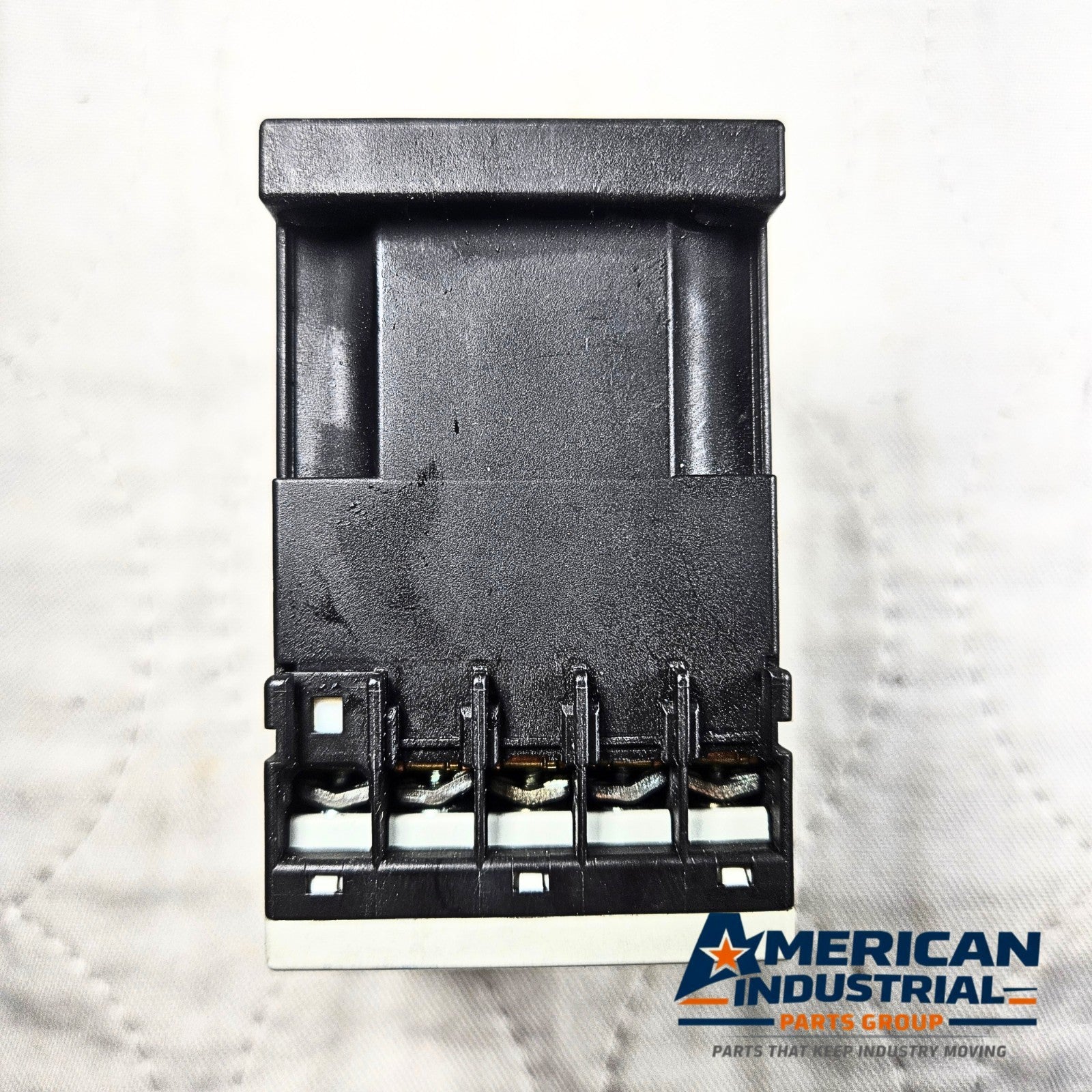 Siemens 3RH1131-1BB40 control relay for industrial automation and MRO control panel applications. American Industrial Parts Group.