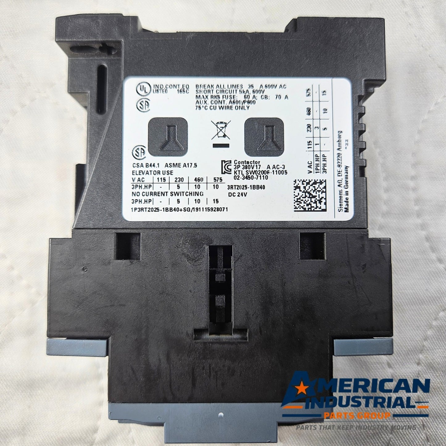 Siemens SIRIUS 3RT2025-1BB40 contactor 40A 3-pole 24VDC coil for motor control and industrial automation systems