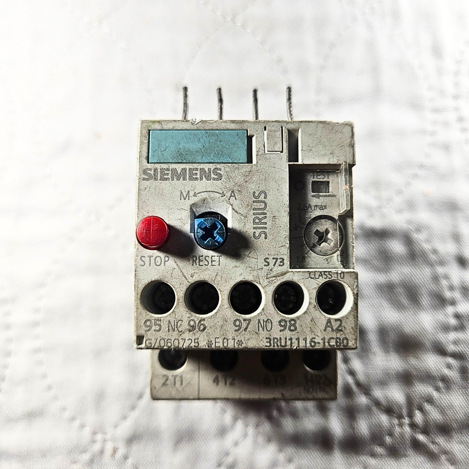Siemens SIRIUS 3RU1116-1CB0 overload relay 1.6-2.4A Class 10 for motor control and industrial automation systems