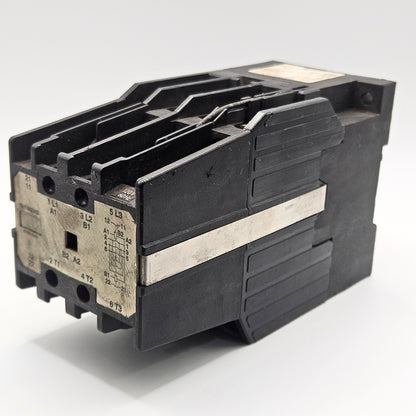 Siemens 3TF86 33-0A contactor for industrial automation and MRO motor control applications. American Industrial Parts Group.