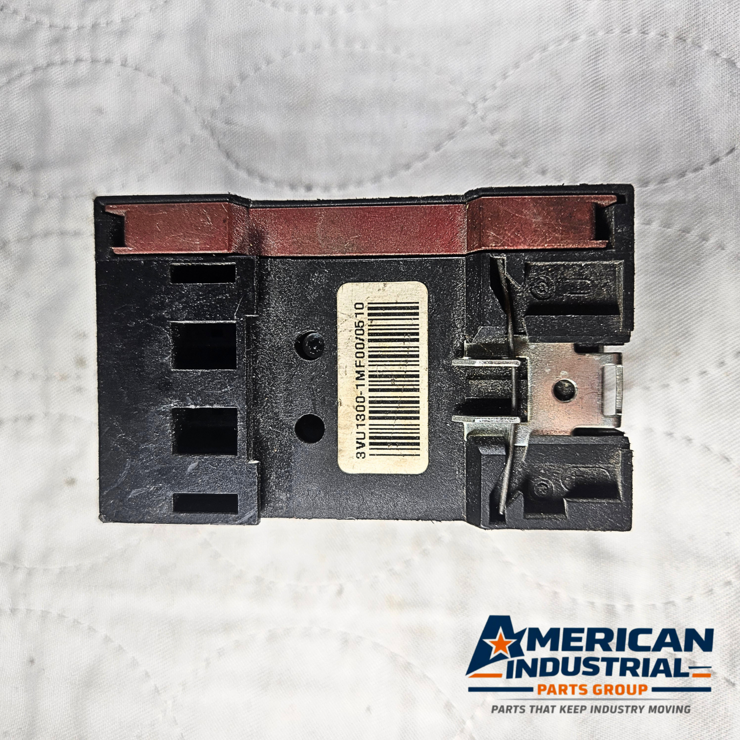 Siemens 3VU1300-1MF00 motor starter protector 0.6-1A for motor control and industrial automation systems