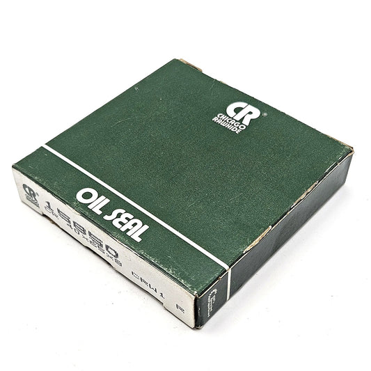 SKF Chicago Rawhide 15850 radial shaft oil seal 40x65x8mm CRW1 R nitrile for rotating equipment and MRO