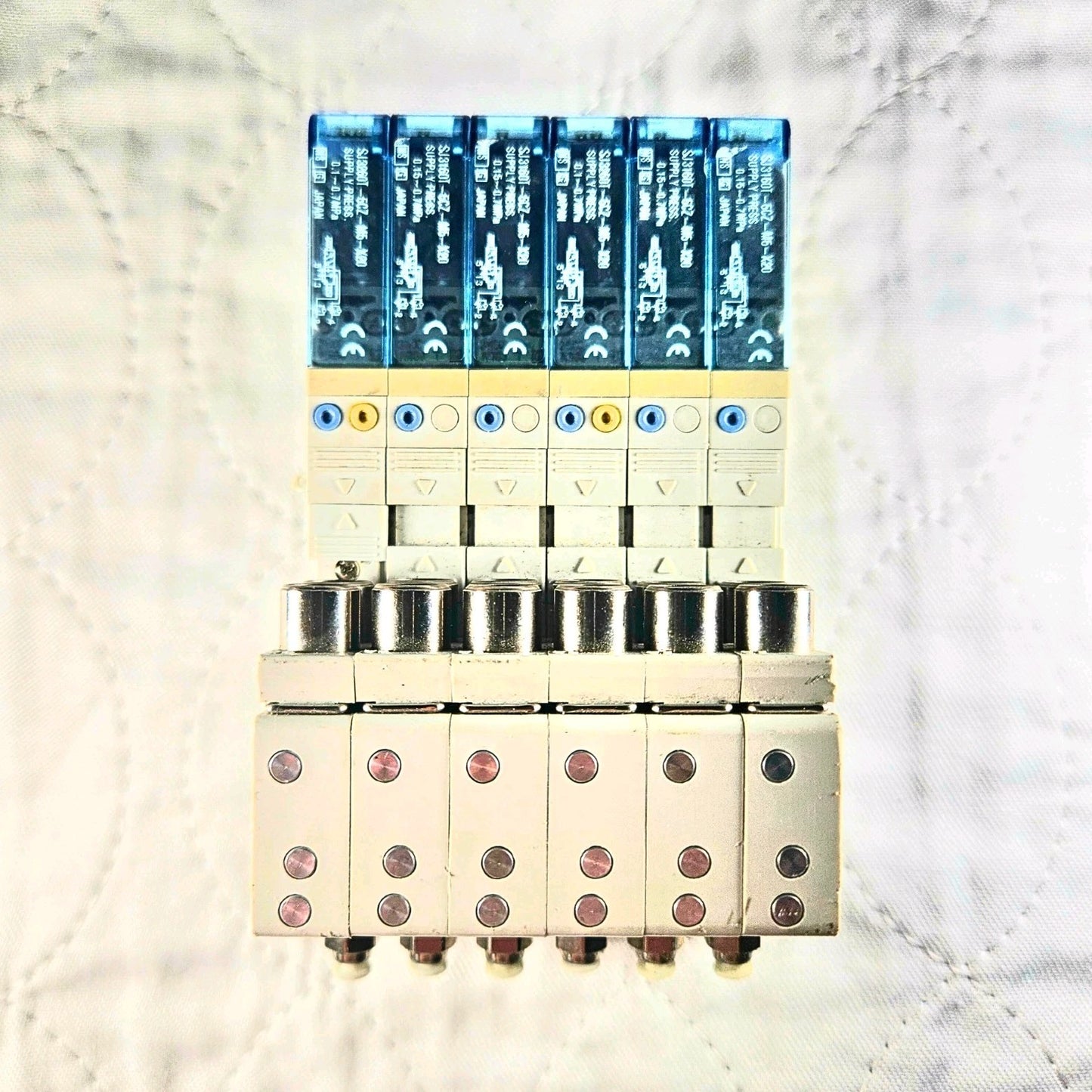 SMC SJ3160/SJ3260 solenoid valve manifold assembly 6-station for pneumatic automation systems and industrial control