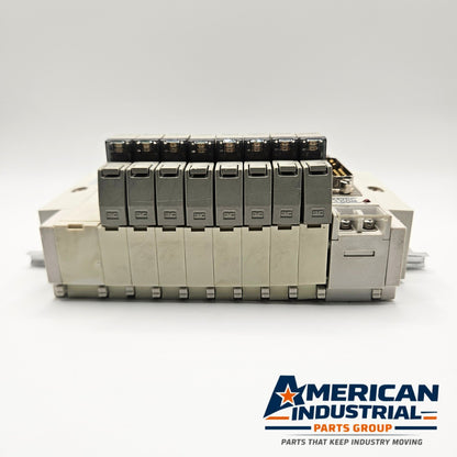 SMC SS5Y3-45FD-08U manifold with SY3140-5FU 24VDC solenoid valves for pneumatic automation systems and industrial control
