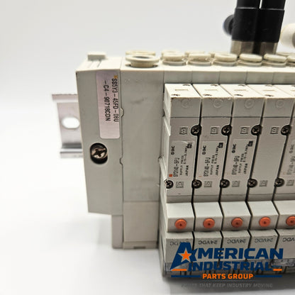 SMC SS5Y3-45FD-08U manifold with SY3140-5FU 24VDC solenoid valves for pneumatic automation systems and industrial control