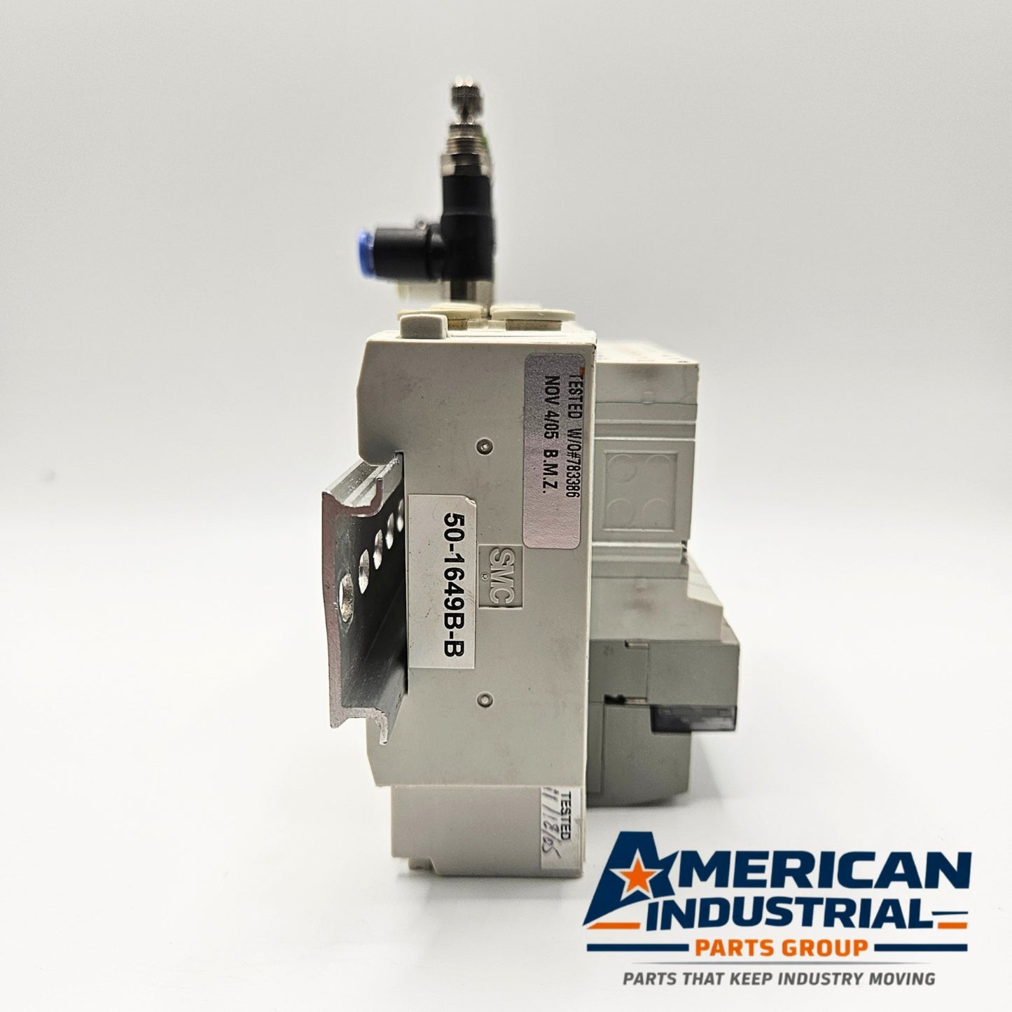 SMC SS5Y3-45FD-08U manifold with SY3140-5FU 24VDC solenoid valves for pneumatic automation systems and industrial control