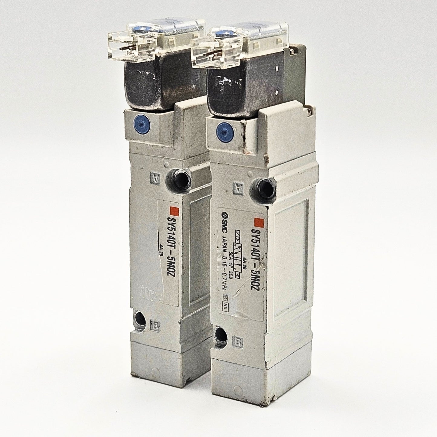 SMC SY5140T-5MOZ 5-port solenoid valve 24VDC lot of 2 for pneumatic automation systems and industrial control applications