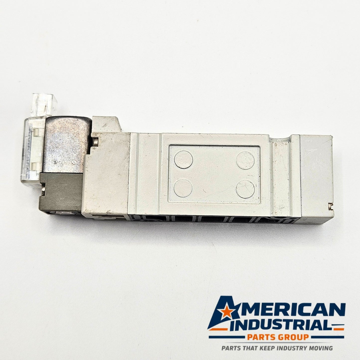 SMC SY5140T-5MOZ 5-port solenoid valve 24VDC lot of 2 for pneumatic automation systems and industrial control applications
