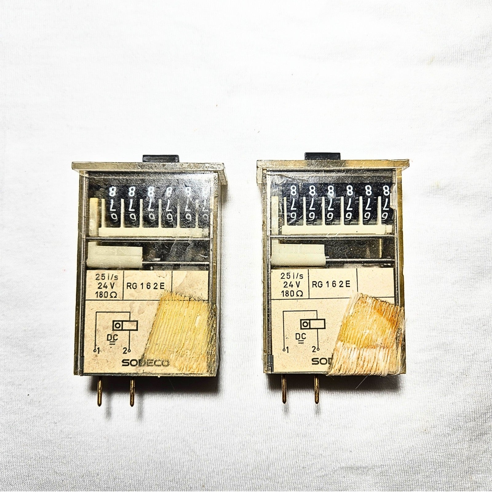 SODECO RG162E 24V 25i/s electromechanical counter for industrial automation systems and control panels