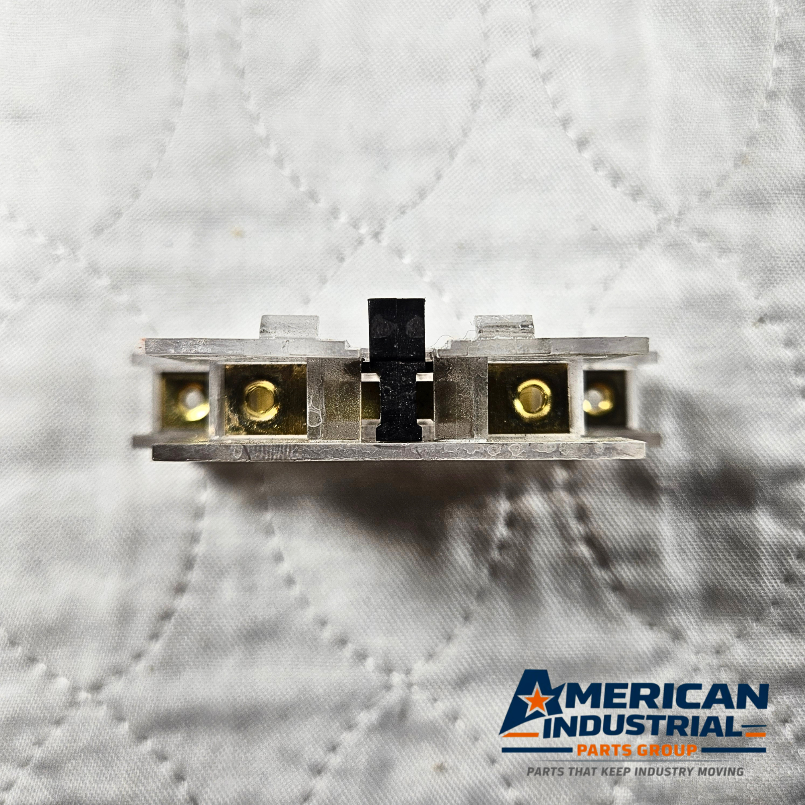 Square D Class 9999 Type D11 auxiliary contact block 5A 600V for motor starters and industrial control panels