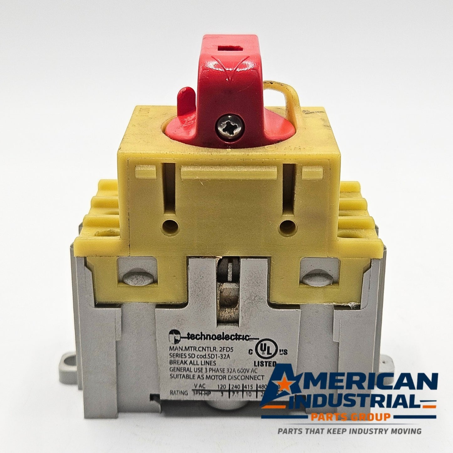 Technoelectric SD1-032-RR 3-pole 32A 600VAC rotary disconnect switch for industrial electrical panels and motor disconnect applications