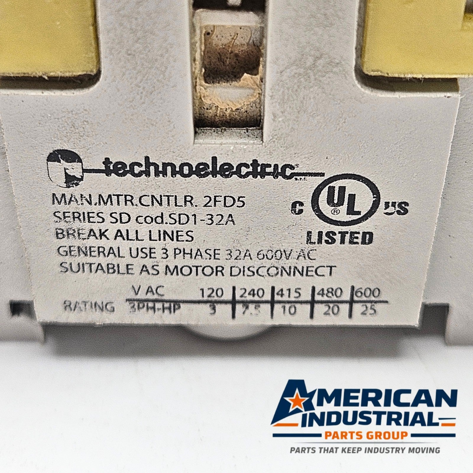 Technoelectric SD1-032-RR 3-pole 32A 600VAC rotary disconnect switch for industrial electrical panels and motor disconnect applications