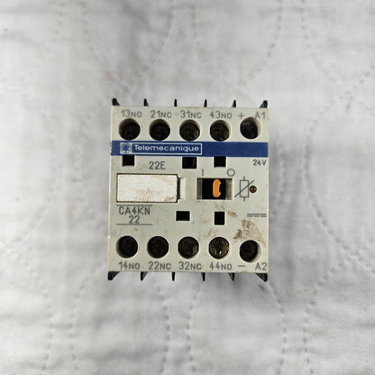Telemecanique CA4KN22 contactor 24V coil with auxiliary contacts 4NO 4NC for motor control and industrial automation systems