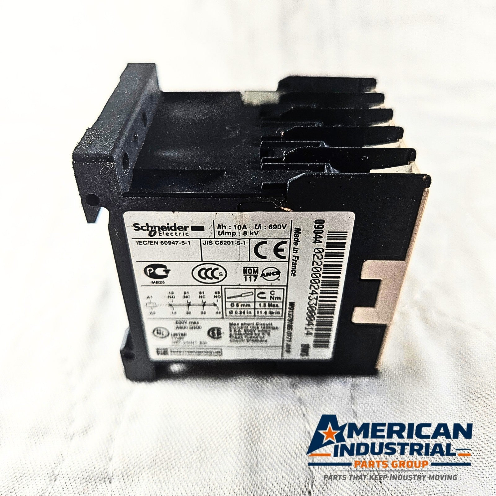 Telemecanique CA4KN 22BW3 relay module 24VDC 4NO 4NC for motor control and industrial automation systems