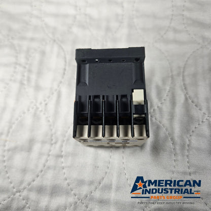 Telemecanique CA4KN 22BW3 relay module 24VDC 4NO 4NC for motor control and industrial automation systems