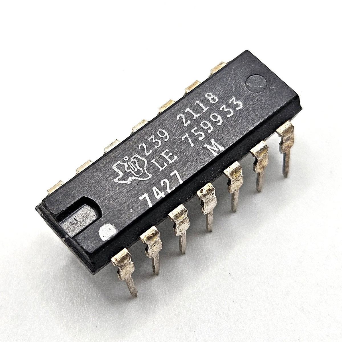 Lot of 10 Texas Instruments 2392118 LE759933 14-pin DIP integrated circuit new old stock for vintage electronics repair and board restoration