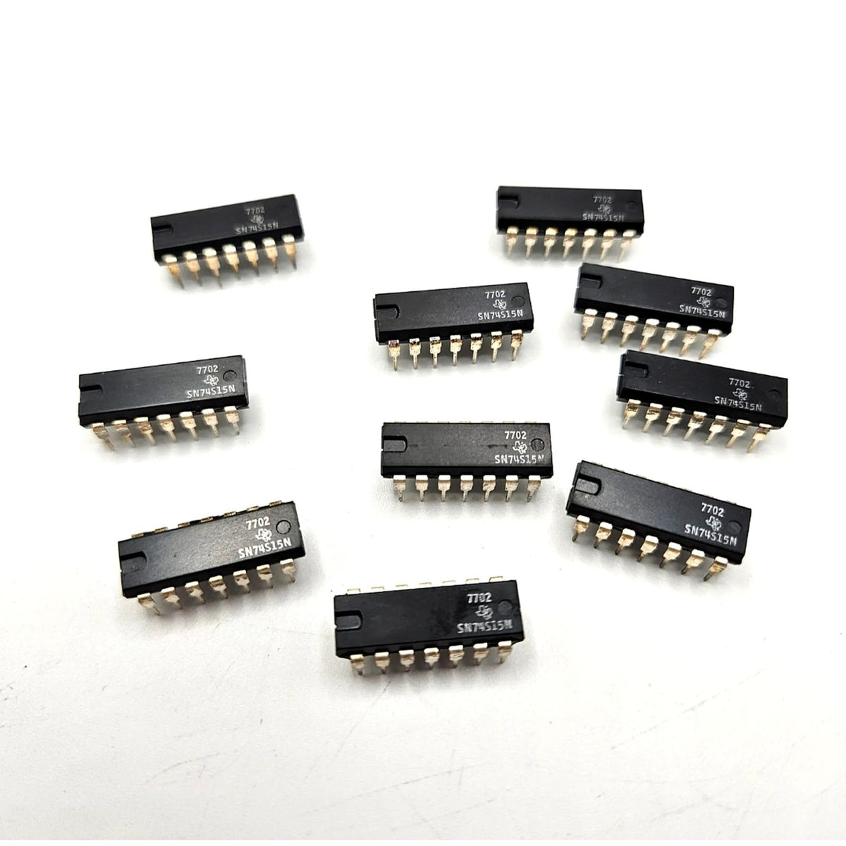 Lot of 10 Texas Instruments SN74S15N triple 3-input AND gate open collector DIP-14 vintage new old stock for legacy logic repair