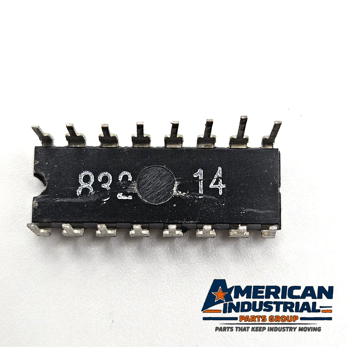 Toshiba TMM416P-3 4116-3 16Kx1 200ns dynamic RAM vintage IC in plastic DIP-16 package for retro computer and legacy electronics repair