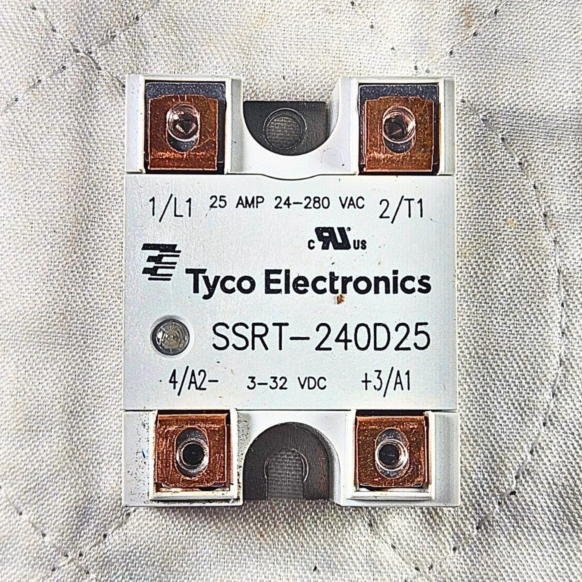 Tyco Electronics SSRT-240D25 solid state relay 25A 24-280VAC 3-32VDC input for industrial control panels and automation systems